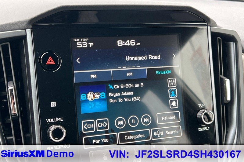 Subaru Forester Hybrid Vehicle Full-screen Gallery Image 29