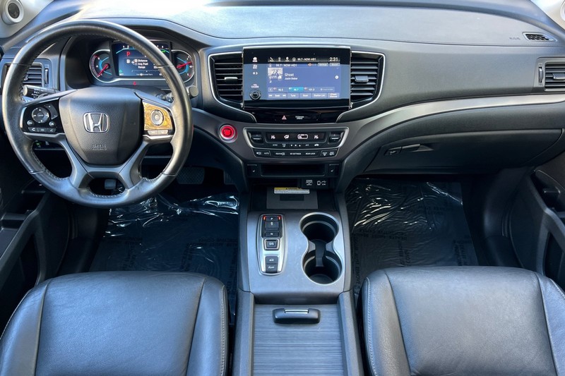 Honda Pilot Vehicle Full-screen Gallery Image 13