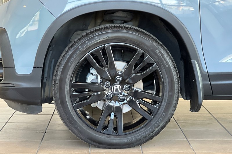 Honda Pilot Vehicle Full-screen Gallery Image 27