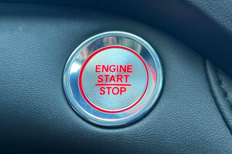 Acura RDX Vehicle Full-screen Gallery Image 22