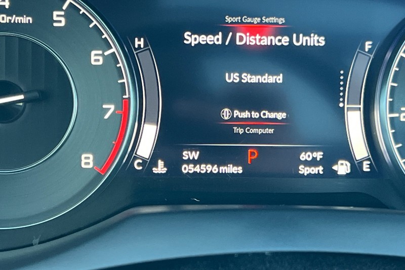 Acura RDX Vehicle Full-screen Gallery Image 25