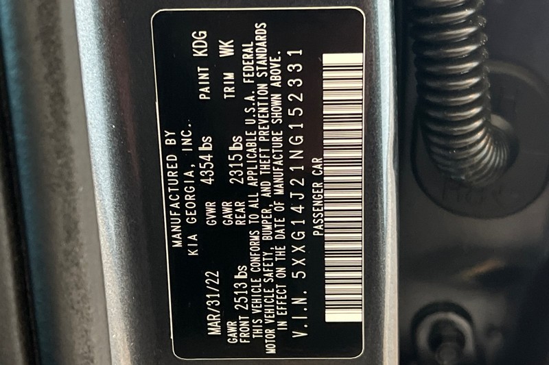 Kia K5 Vehicle Full-screen Gallery Image 27