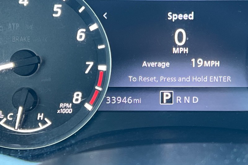 Nissan Frontier Vehicle Full-screen Gallery Image 24