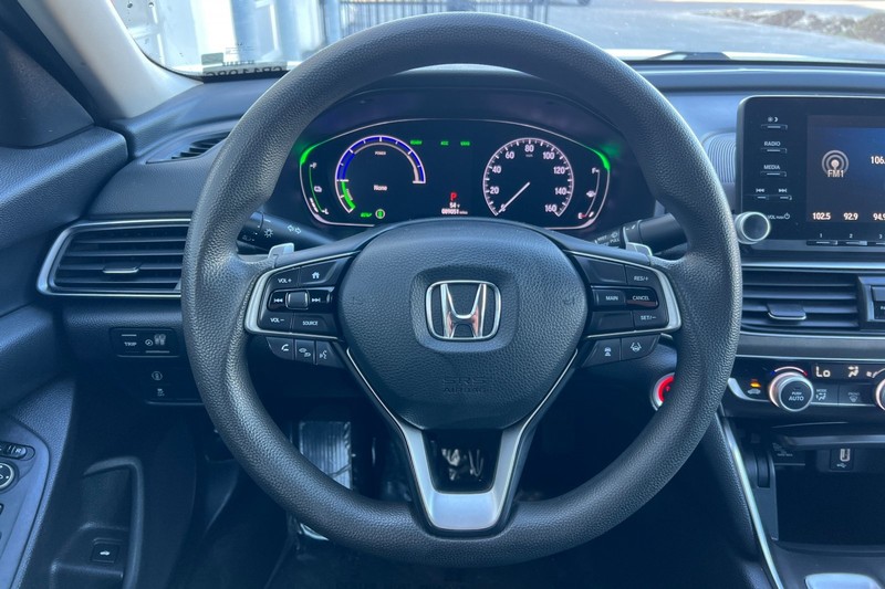 Honda Accord Hybrid Vehicle Full-screen Gallery Image 22