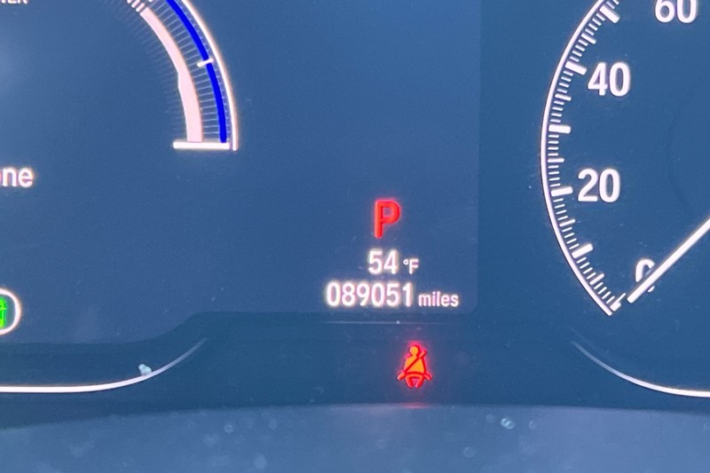 Honda Accord Hybrid Vehicle Full-screen Gallery Image 24