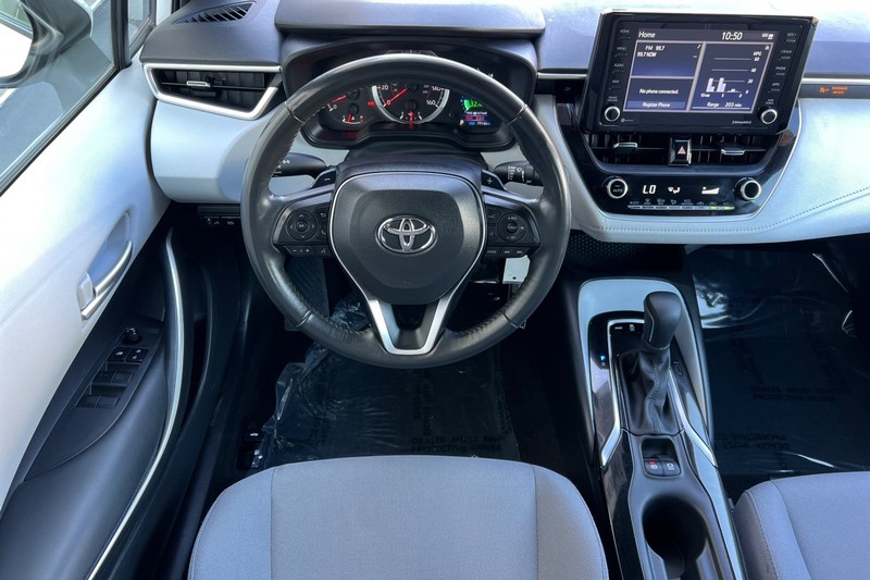 Toyota Corolla Vehicle Full-screen Gallery Image 14