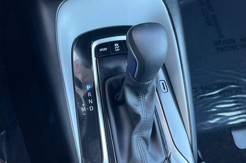 Toyota Corolla Vehicle Full-screen Gallery Image 20