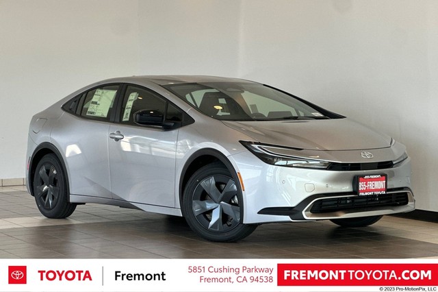 more details - toyota prius plug-in hybrid