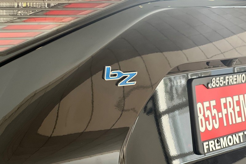 Toyota bZ Vehicle Full-screen Gallery Image 07