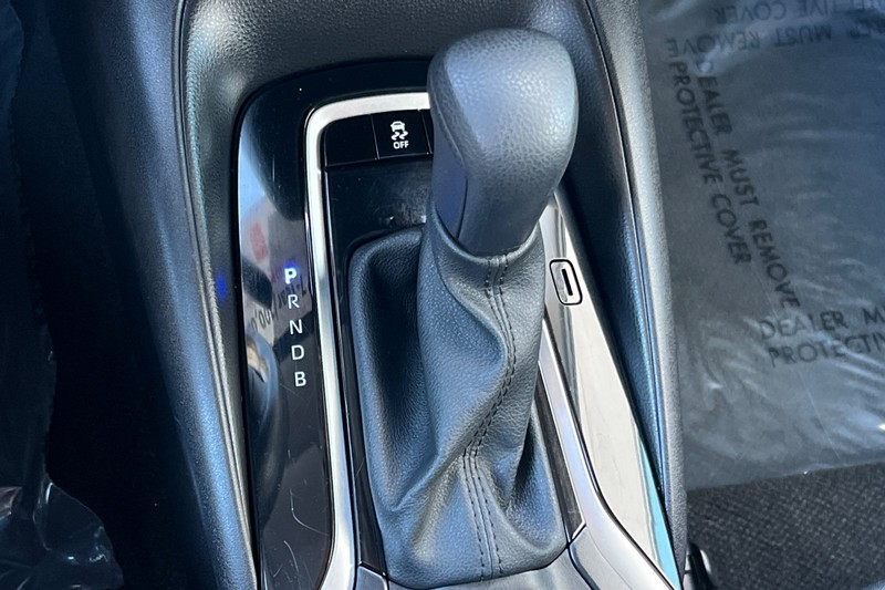 Toyota Corolla Vehicle Full-screen Gallery Image 20