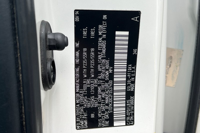 Toyota Sienna Vehicle Full-screen Gallery Image 30