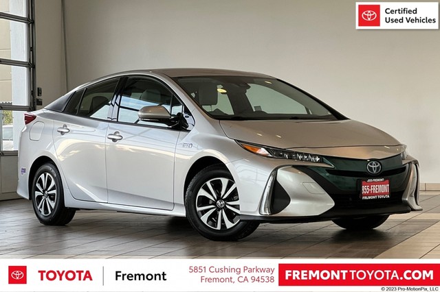 more details - toyota prius prime