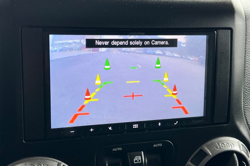 Jeep Wrangler Unlimited Vehicle Full-screen Gallery Image 19