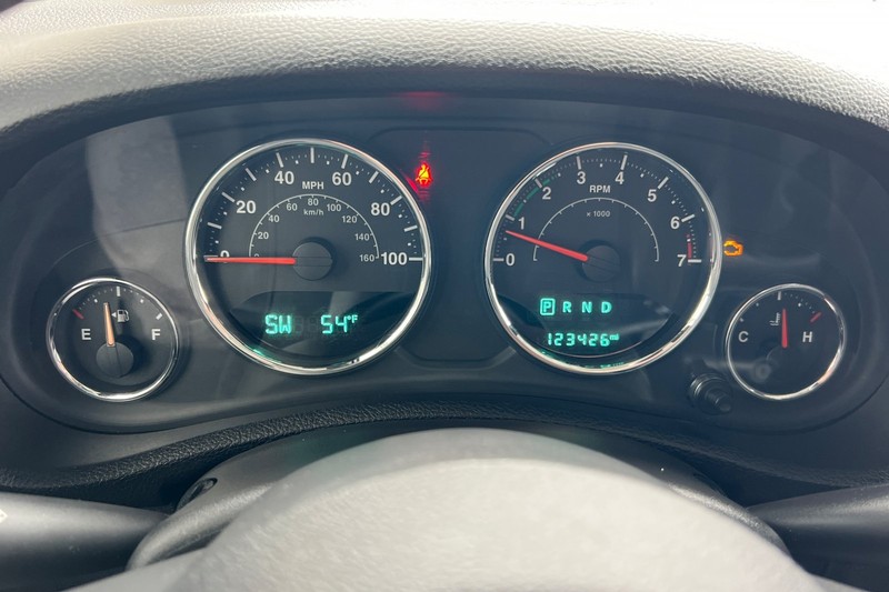 Jeep Wrangler Unlimited Vehicle Full-screen Gallery Image 23