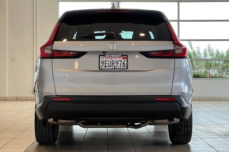 Honda CR-V Vehicle Full-screen Gallery Image 05