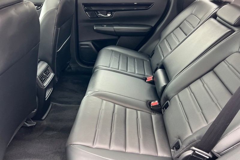 Honda CR-V Vehicle Full-screen Gallery Image 12