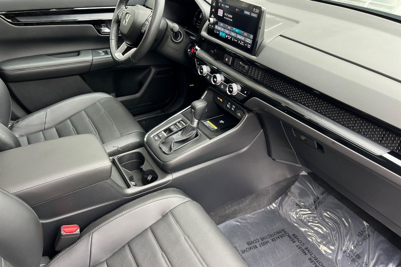 Honda CR-V Vehicle Full-screen Gallery Image 16