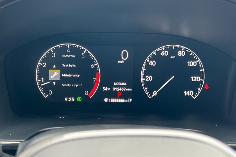 Honda CR-V Vehicle Full-screen Gallery Image 24