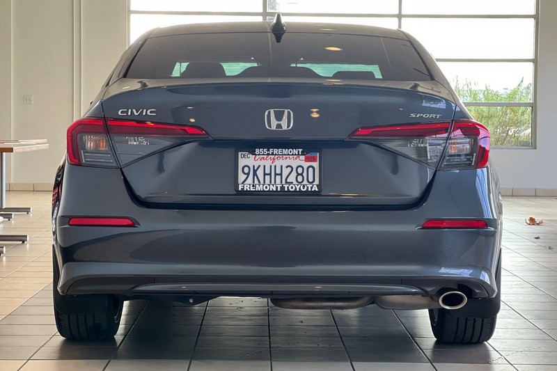 Honda Civic Sedan Vehicle Full-screen Gallery Image 05