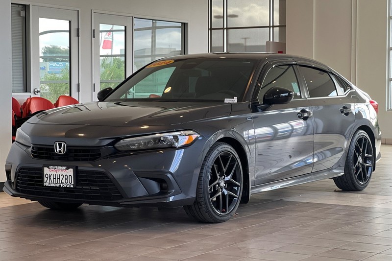 Honda Civic Sedan Vehicle Full-screen Gallery Image 08