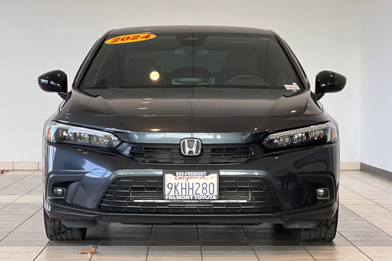 Honda Civic Sedan Vehicle Full-screen Gallery Image 09