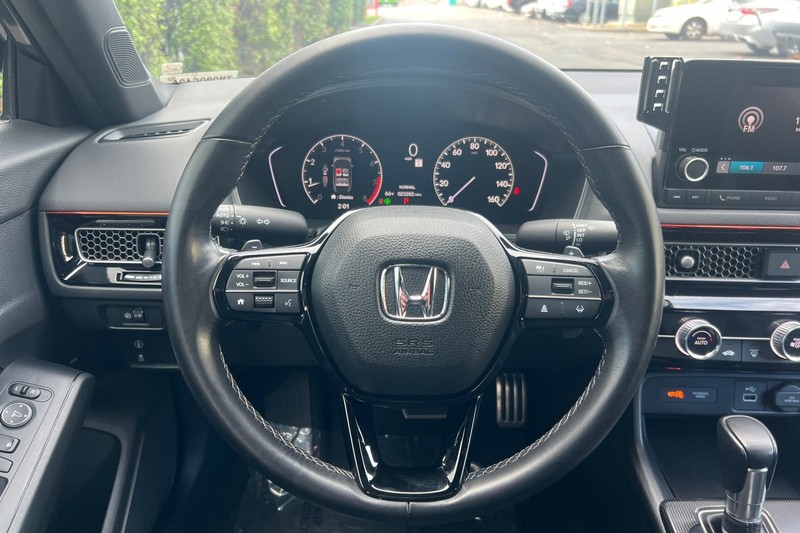 Honda Civic Sedan Vehicle Full-screen Gallery Image 22