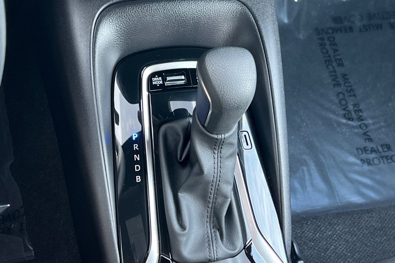 Toyota Corolla Vehicle Full-screen Gallery Image 20