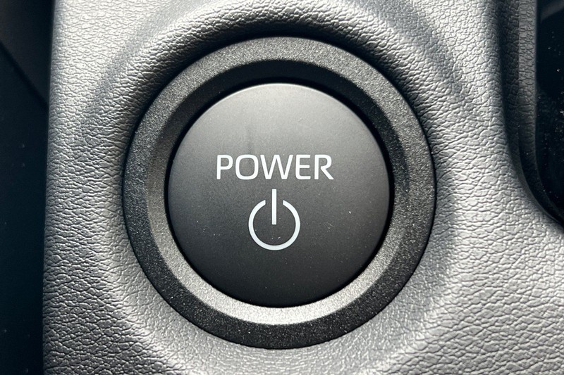 Toyota bZ Vehicle Full-screen Gallery Image 20