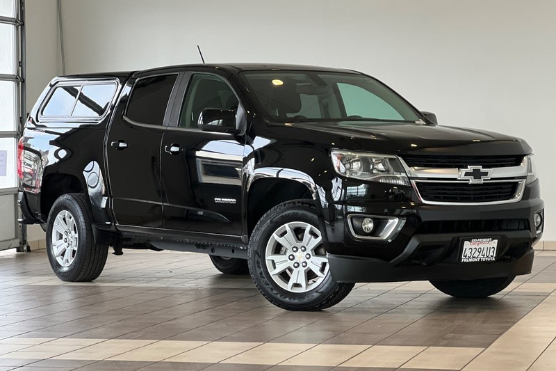 Chevrolet Colorado Vehicle Full-screen Gallery Image 02