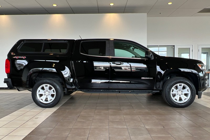 Chevrolet Colorado Vehicle Full-screen Gallery Image 03