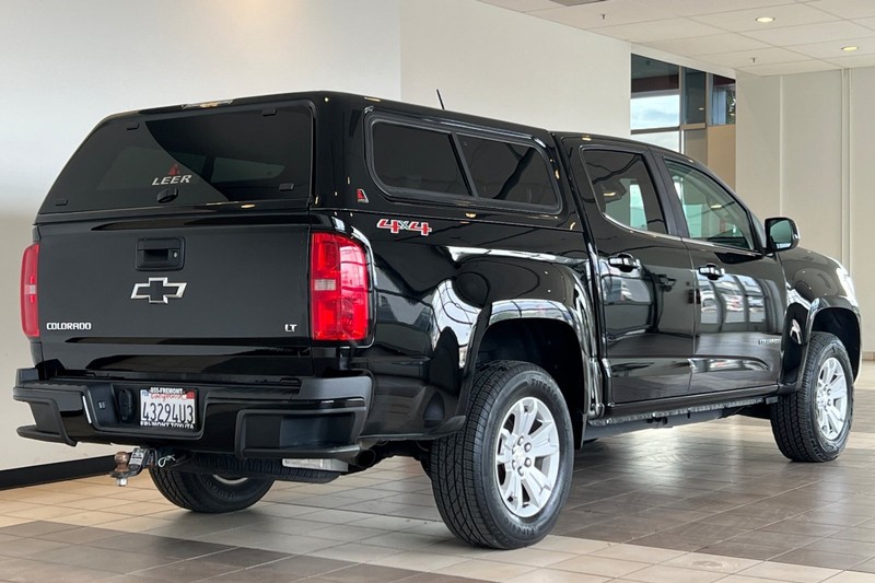 Chevrolet Colorado Vehicle Full-screen Gallery Image 04