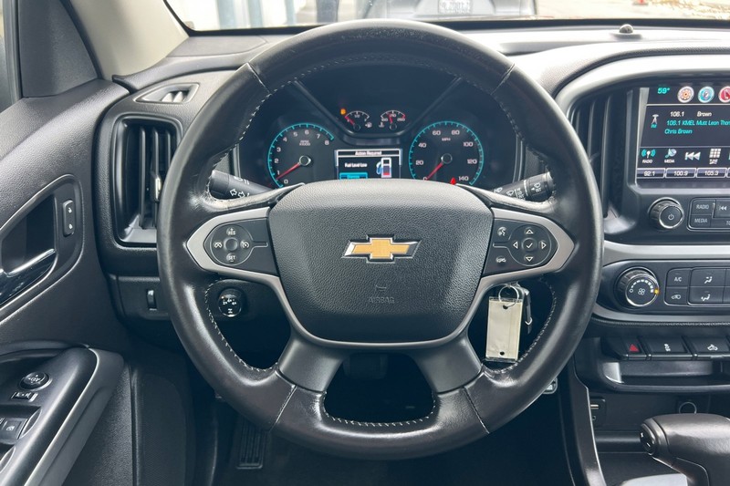 Chevrolet Colorado Vehicle Full-screen Gallery Image 21