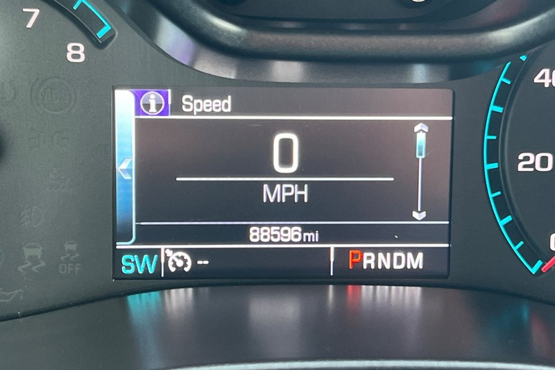 Chevrolet Colorado Vehicle Full-screen Gallery Image 23