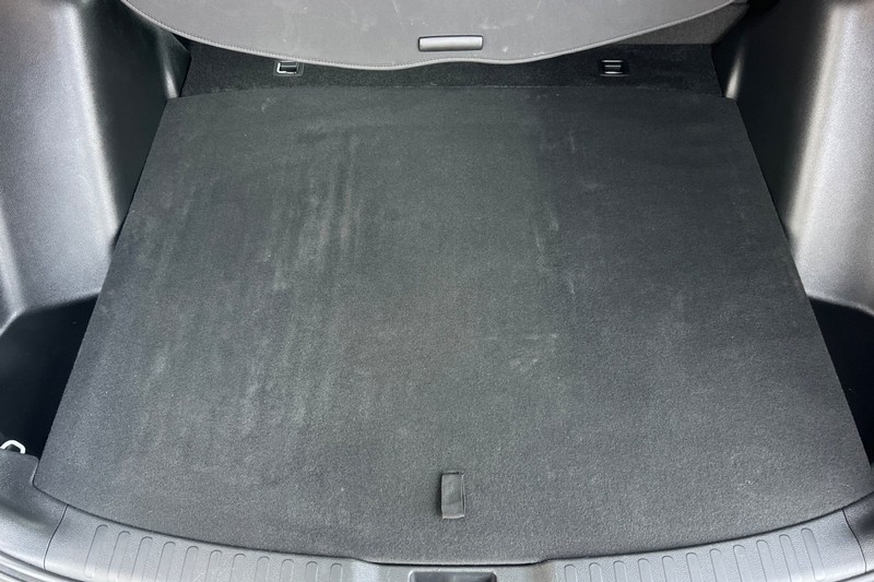 Honda CR-V Vehicle Full-screen Gallery Image 15