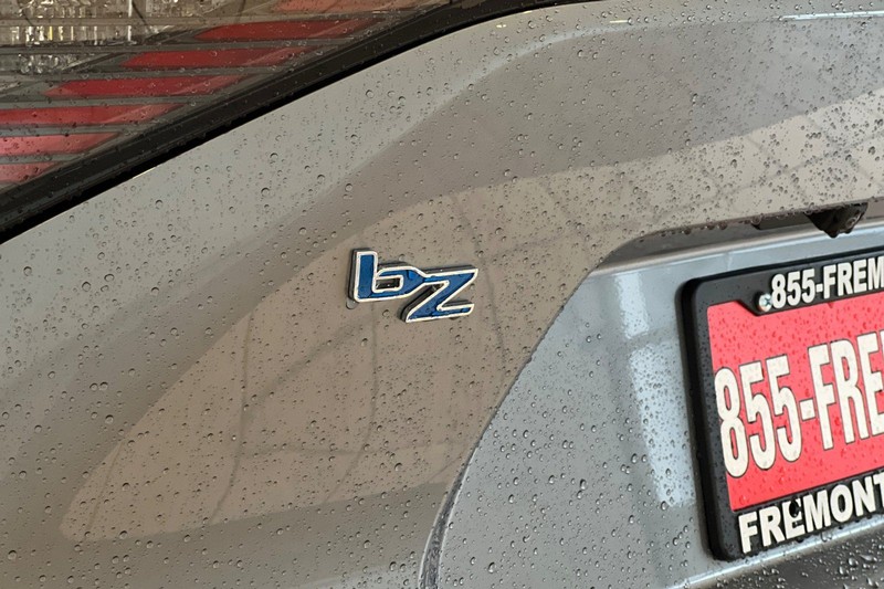 Toyota bZ Vehicle Full-screen Gallery Image 07