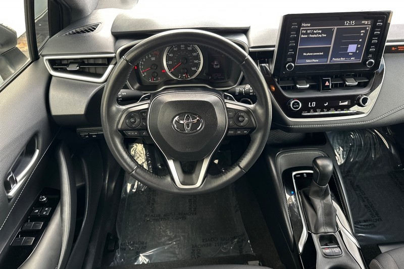 Toyota Corolla Hatchback Vehicle Full-screen Gallery Image 14