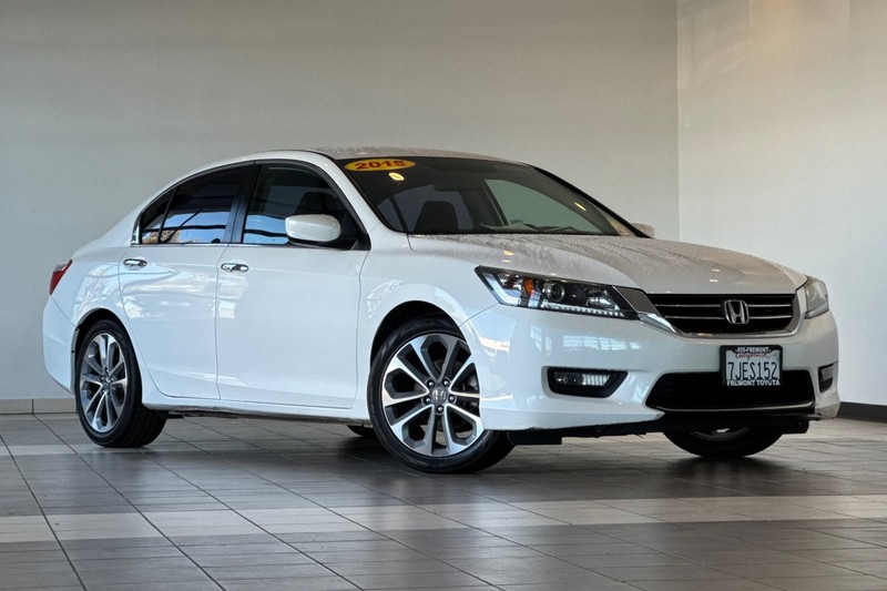 Honda Accord Sedan Vehicle Full-screen Gallery Image 02