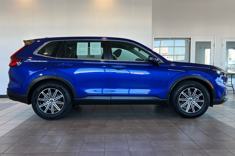 Honda CR-V Vehicle Full-screen Gallery Image 03