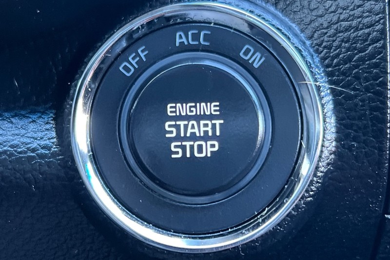 Kia Forte Vehicle Full-screen Gallery Image 22