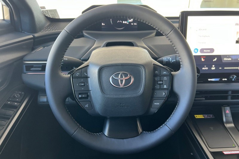 Toyota bZ Vehicle Full-screen Gallery Image 21