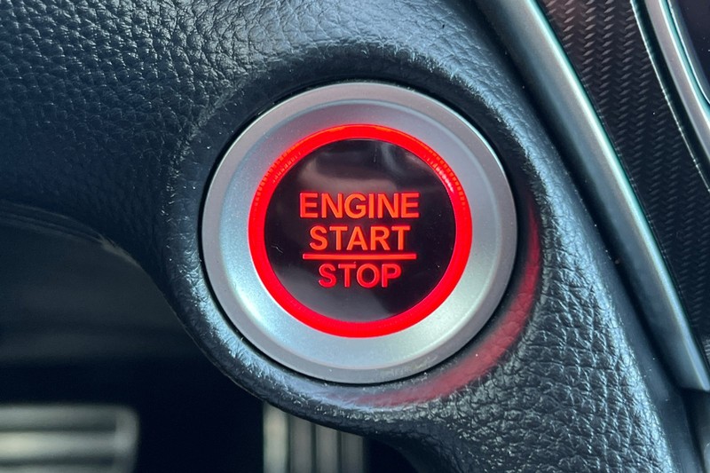 Honda Accord Sedan Vehicle Full-screen Gallery Image 21