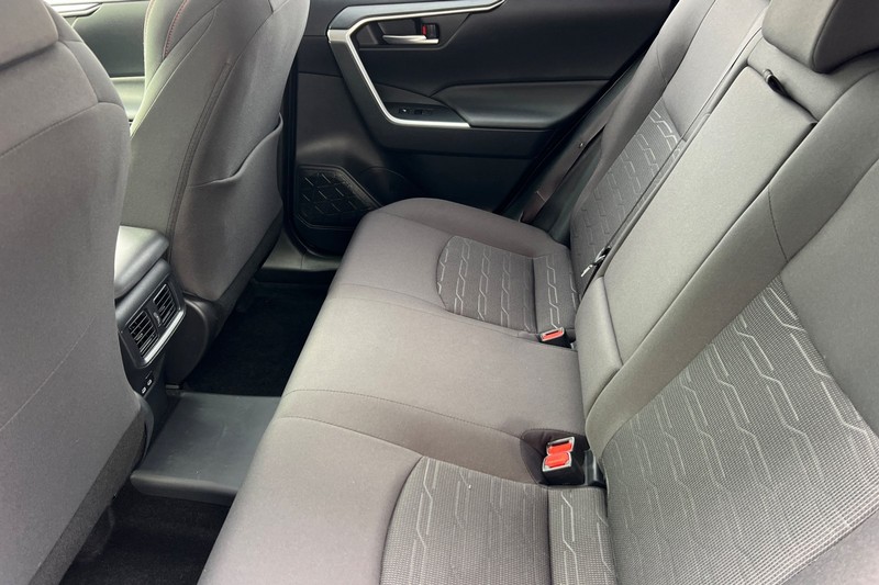 Toyota RAV4 Prime Vehicle Full-screen Gallery Image 12