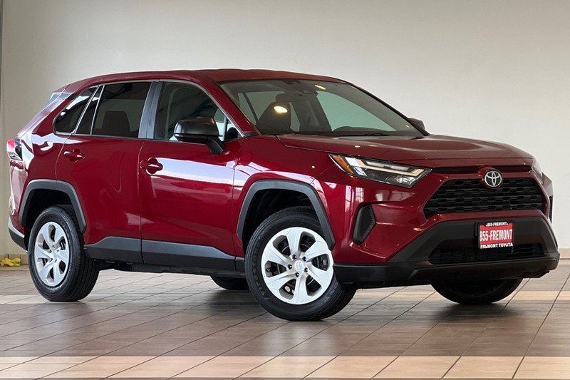 Toyota RAV4 Vehicle Full-screen Gallery Image 02