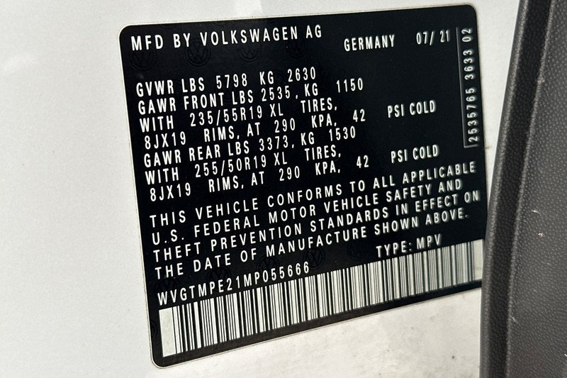 Volkswagen ID.4 Vehicle Full-screen Gallery Image 29