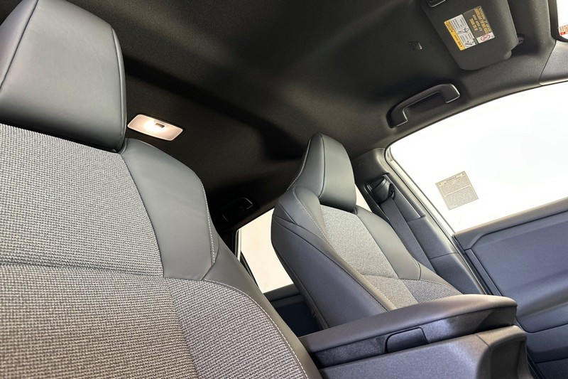 Toyota bZ Vehicle Full-screen Gallery Image 15