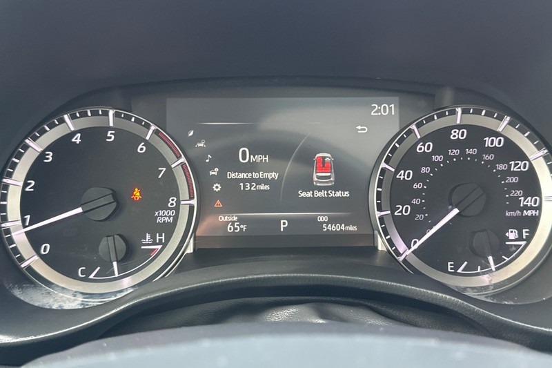 Toyota Highlander Vehicle Full-screen Gallery Image 25