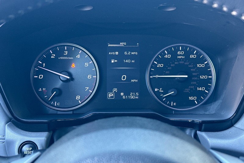 Subaru Outback Vehicle Full-screen Gallery Image 23