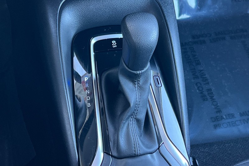 Toyota Corolla Vehicle Full-screen Gallery Image 20