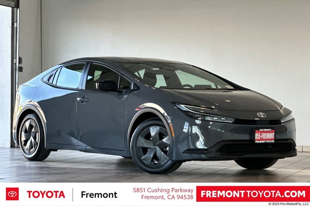 more details - toyota prius