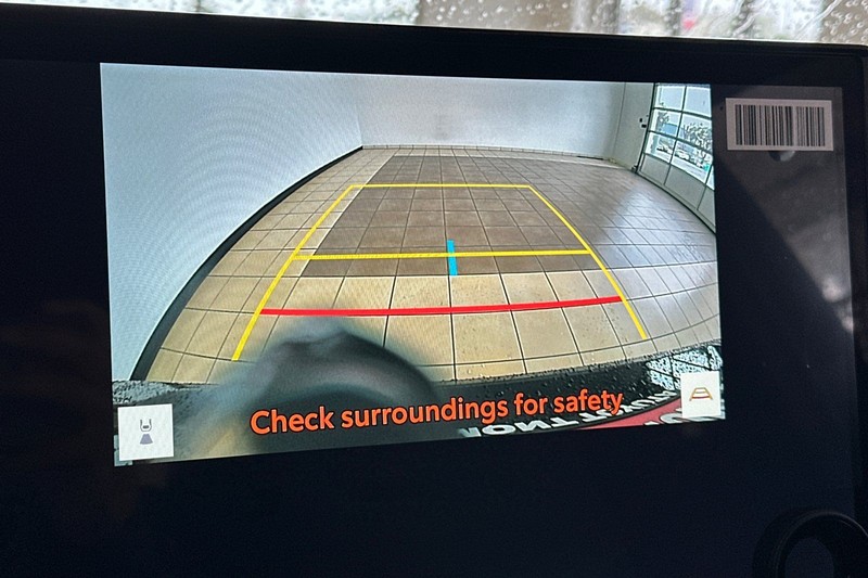 Toyota bZ Vehicle Full-screen Gallery Image 17